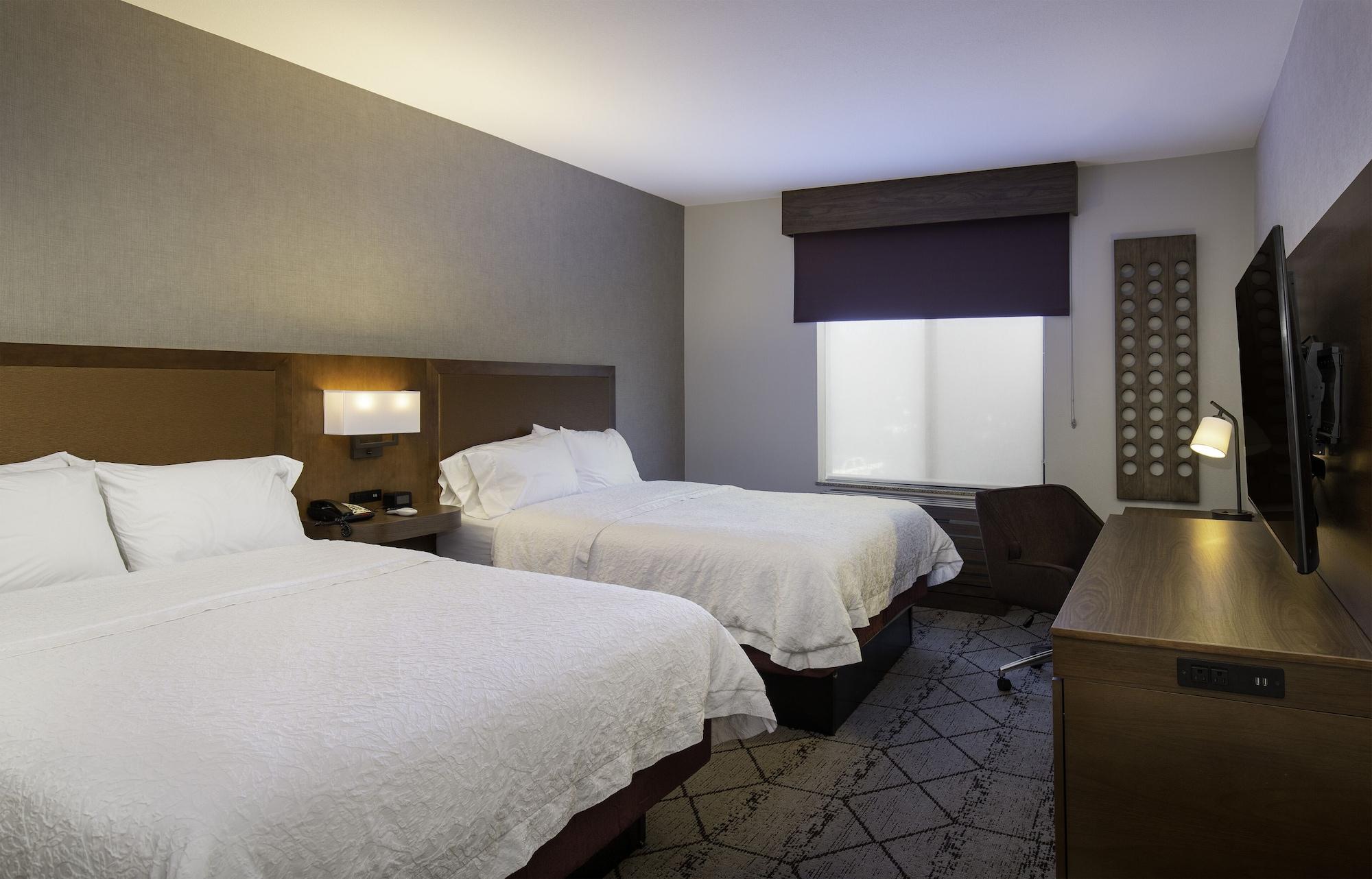 Hampton Inn & Suites Windsor-Sonoma Wine Country Bagian luar foto