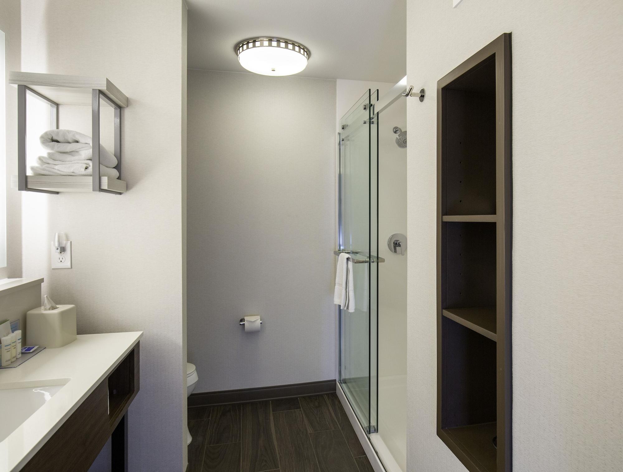 Hampton Inn & Suites Windsor-Sonoma Wine Country Bagian luar foto